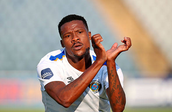 PSL Clubs show interest in signing Thamsanqa Gabuza