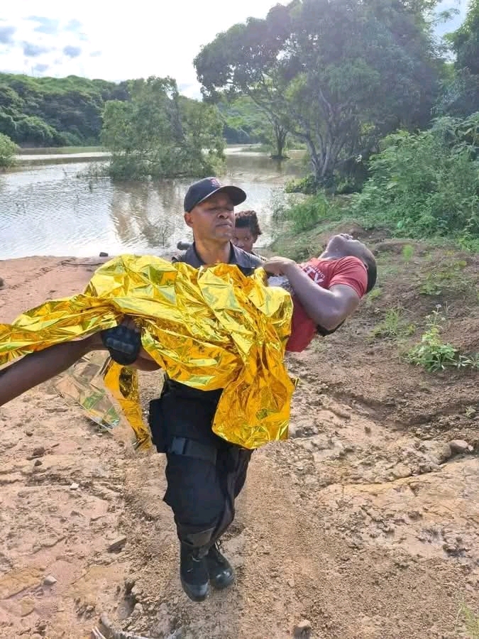 Man Rescued from Swollen Oakford River After Suicide Attempt